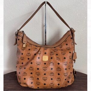 AUTHENTIC MCM Visetos Large Leather Shoulder Bag